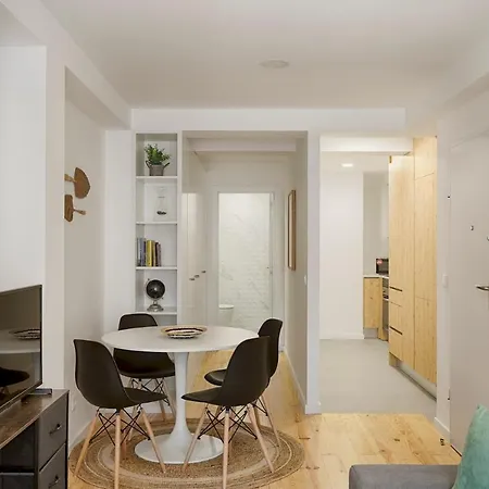 Апартаменты Romantic Gem Belem #1 *